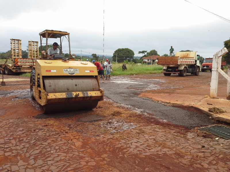 SECRETARIA DE OBRAS REALIZA DIVERSAS ATIVIDADES NO MUNICÍPIO
